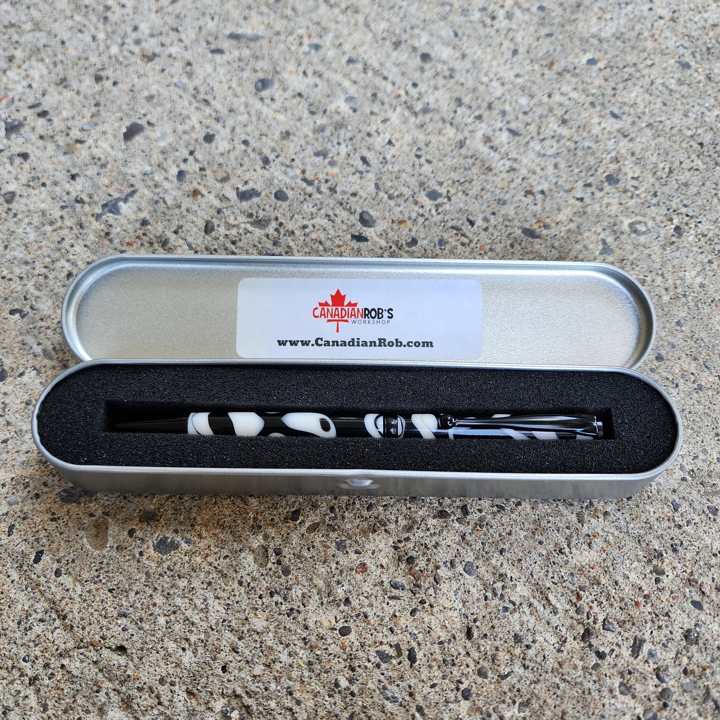 Custom Hand Turned Ballpoint Pen - White/Black